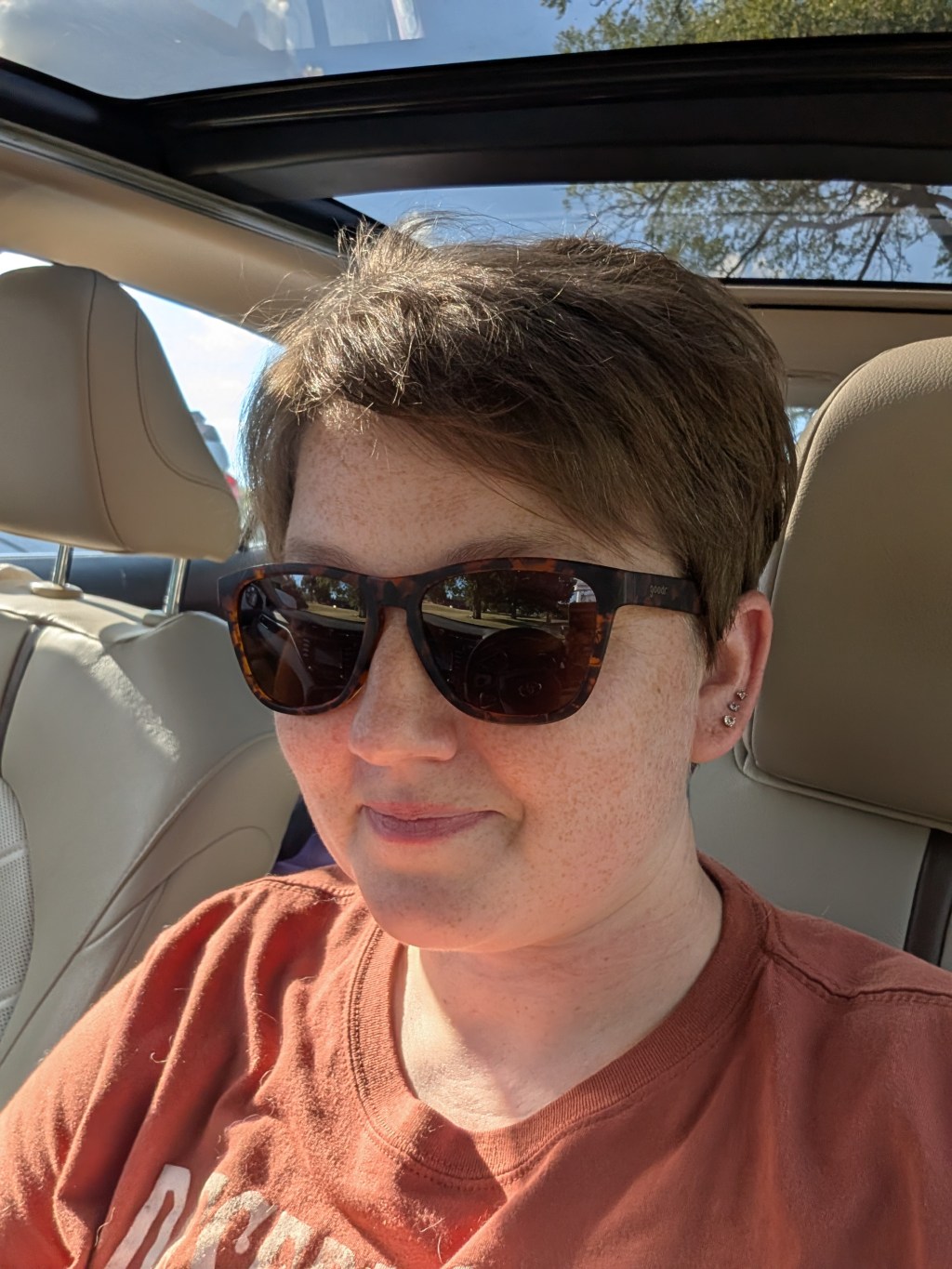 New Haircut, Who&nbsp;Dis?